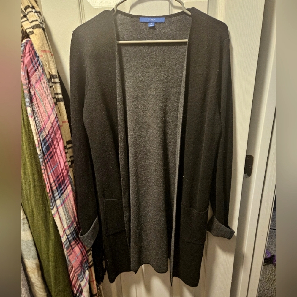 Black and Gray Open Cardigan